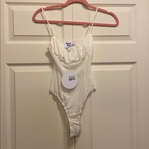 BNWT BODYSUIT 6